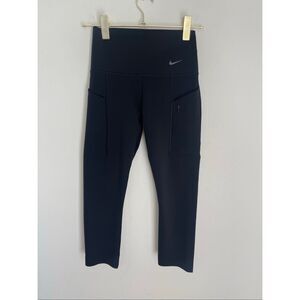 Nike Dri-FIT Go Firm-Support Hight-Waisted Cropped Leggings w/Pockets Size Small
